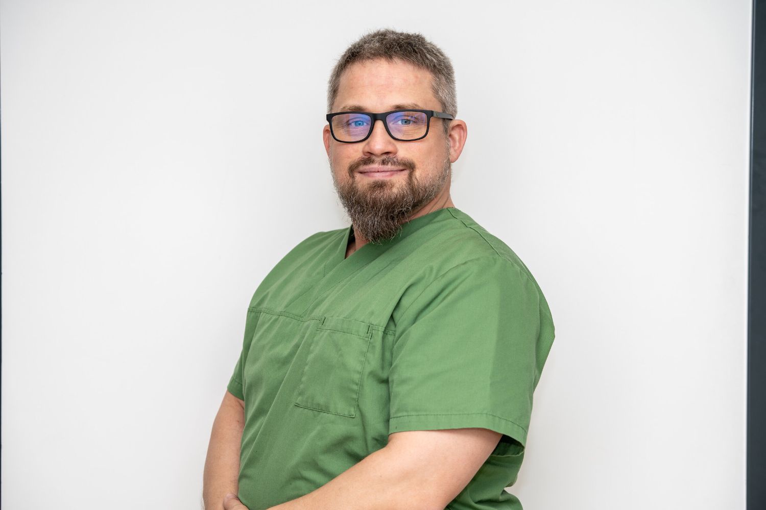 Dr. med. dent. Sascha Hessner, Zahnarzt in Neuendettelsau
